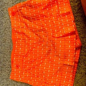 New York and company size 6 peach shorts